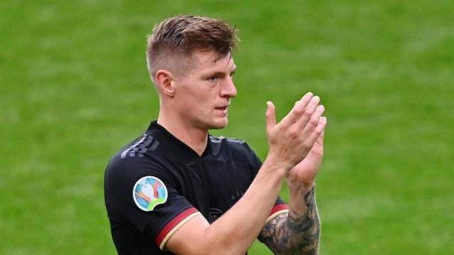 1626737133074000487.jpg 27f167a9-081e-411b-9bea-573be0aaa112.jpg